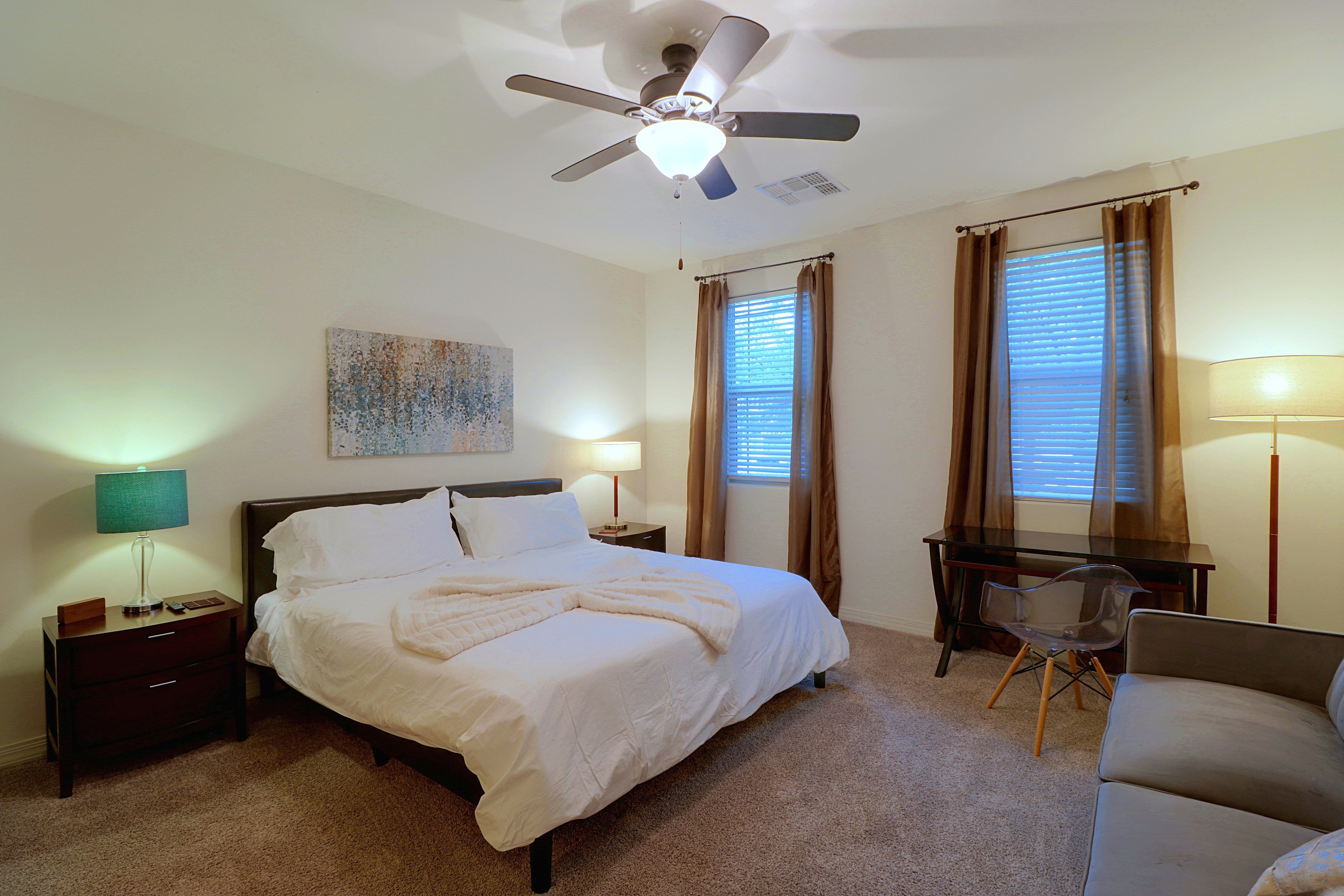 Bedroom | King Bed | Sleeper Sofa