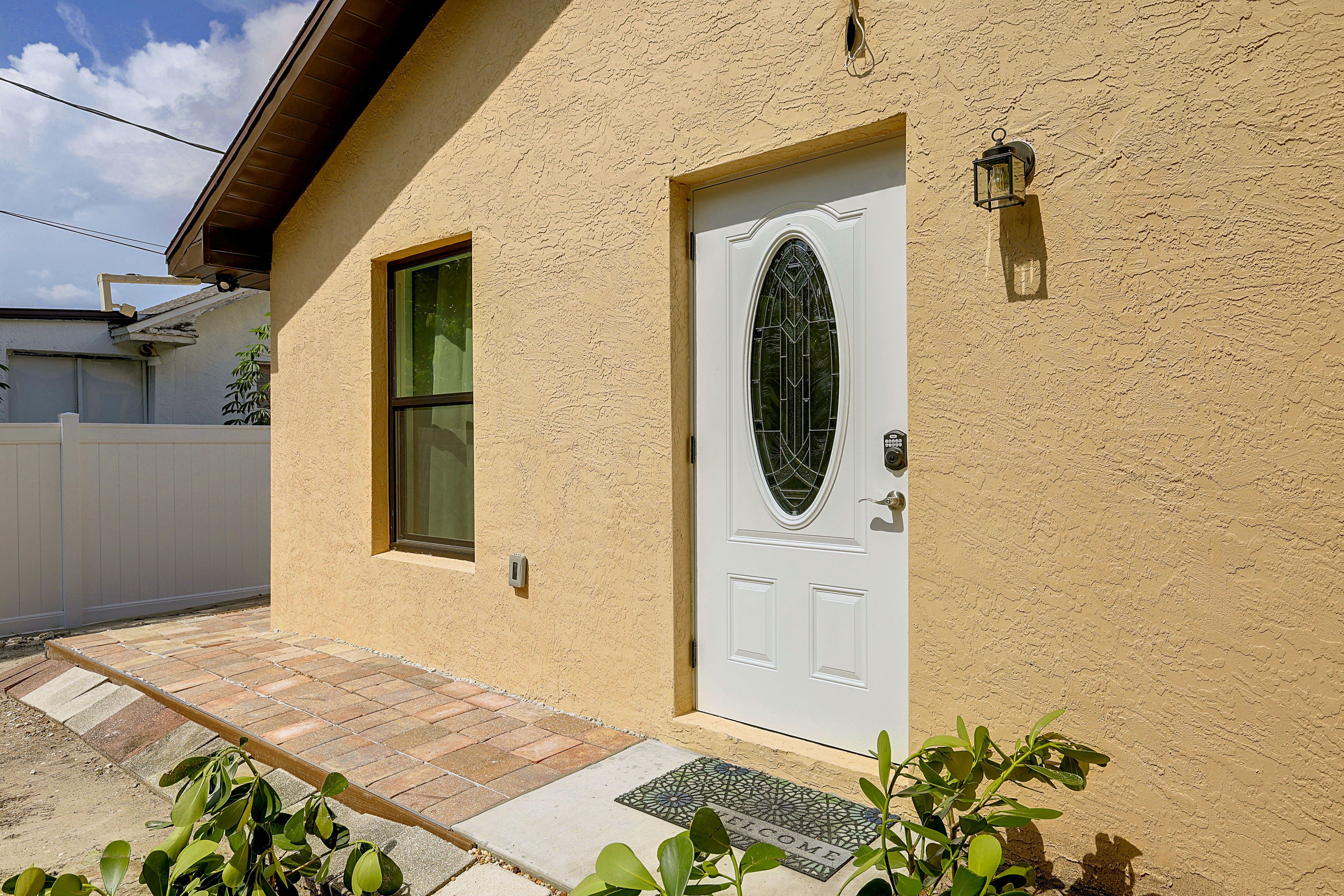 Naples Vacation Rental | 2BR | 1BA | 900 Sq Ft