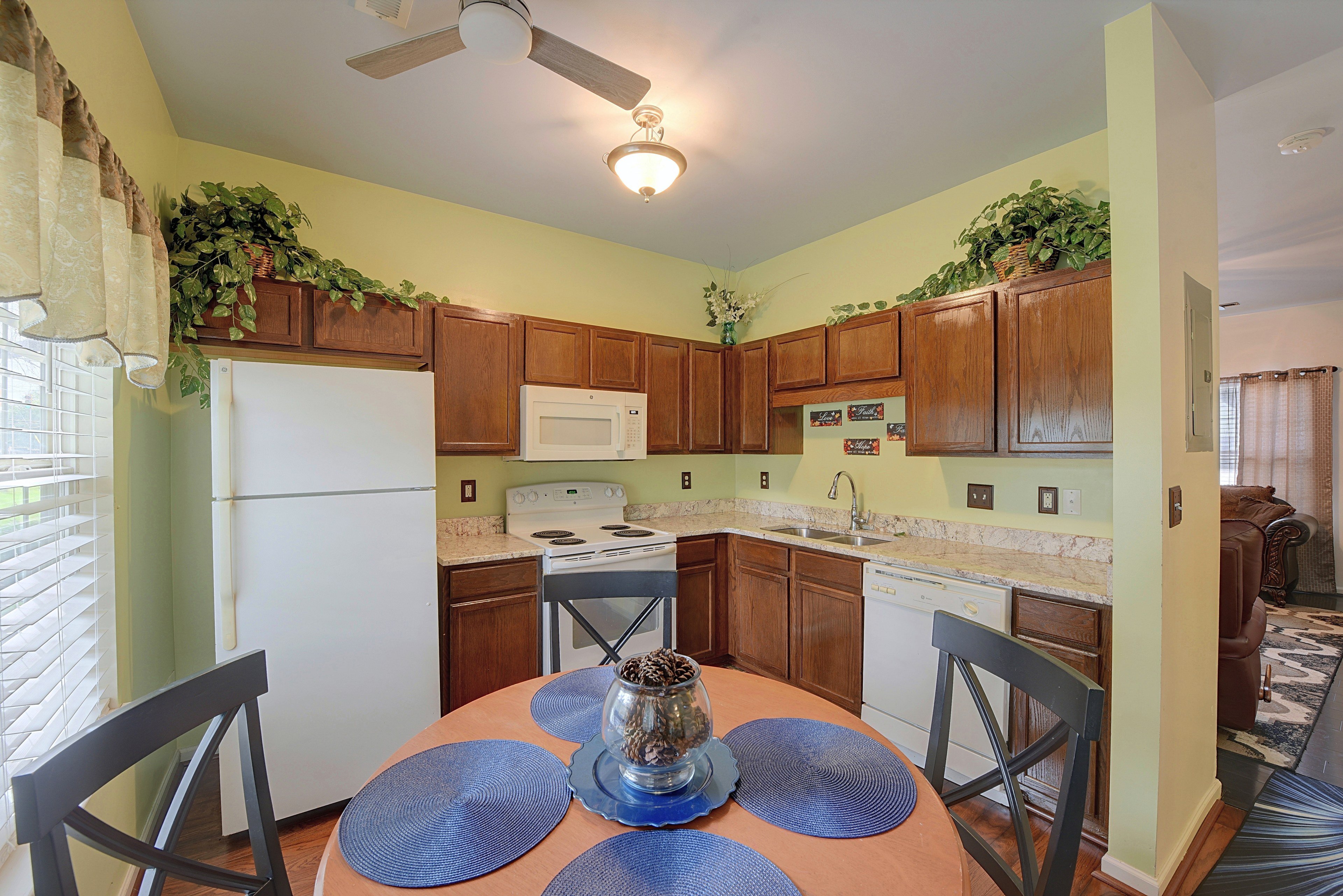 Property Interior | 2-Story Townhome