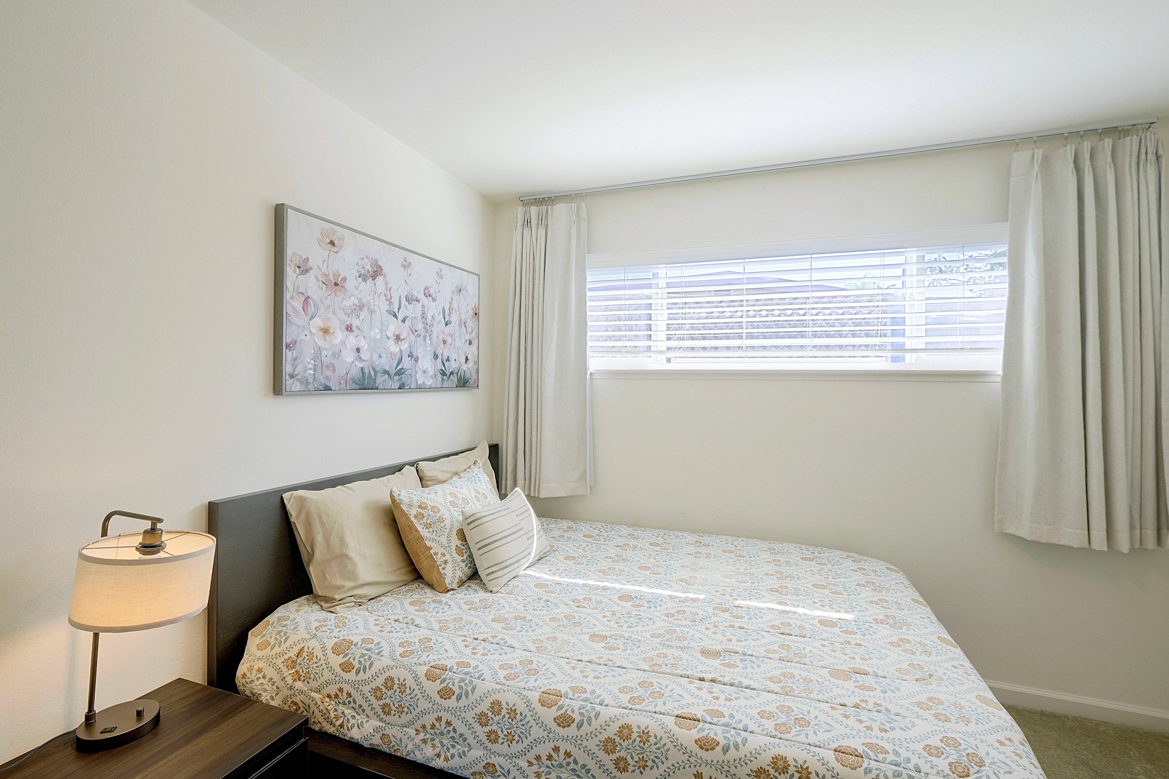 Bedroom 2 | Queen Bed