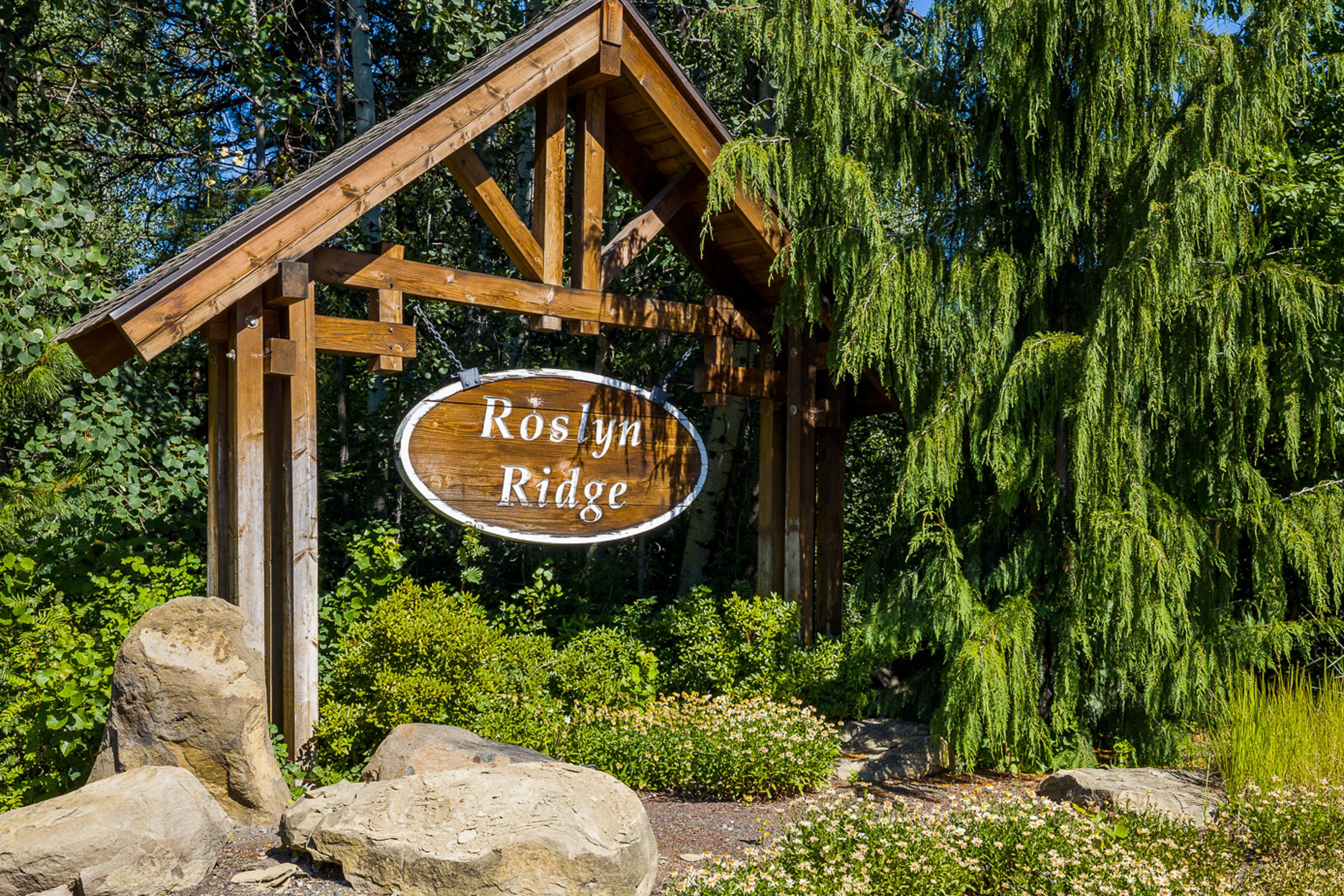 Roslyn Ridge Community