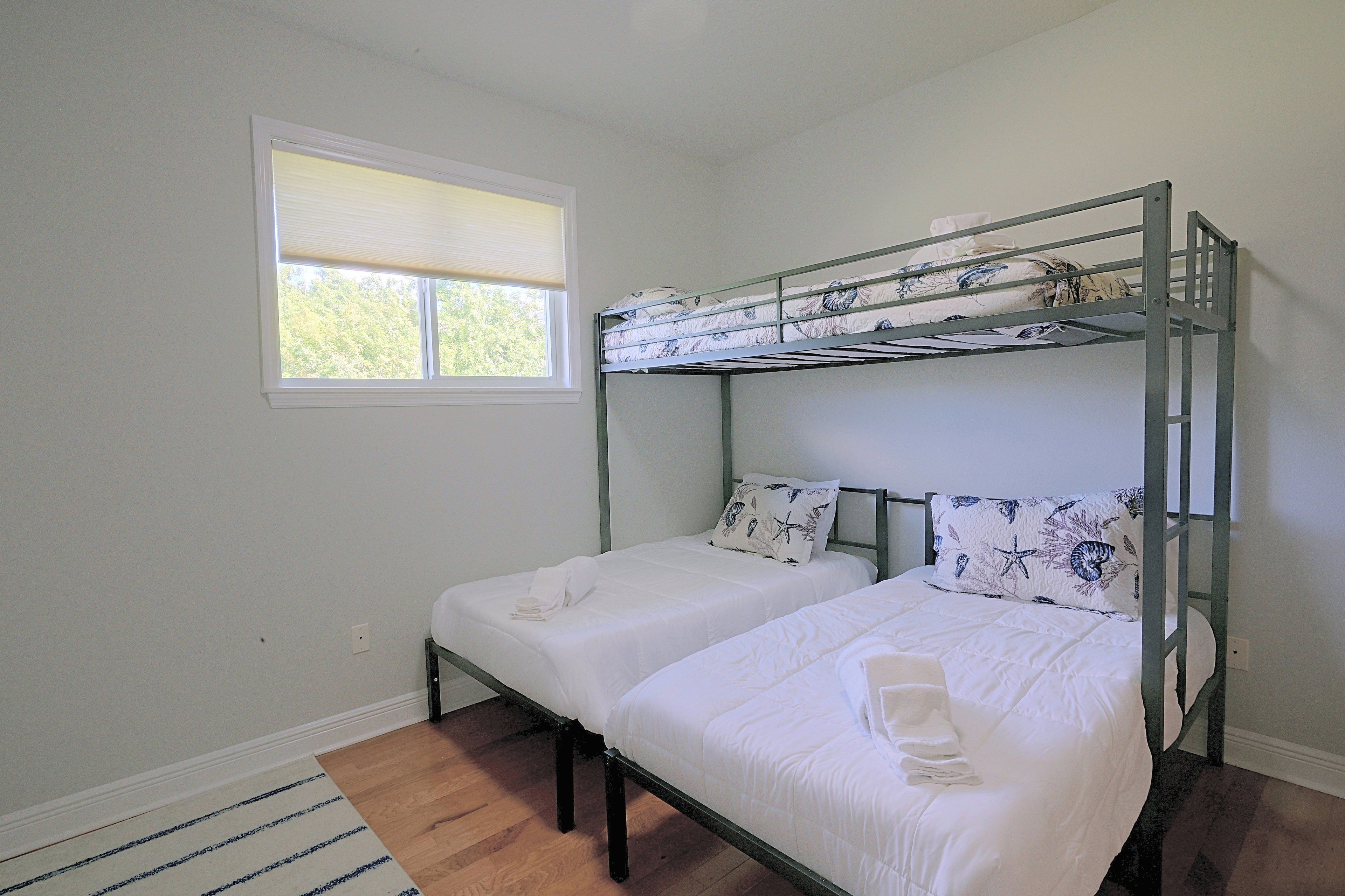 Bedroom 3 | 2 Twin Beds | Lofted Twin Bed