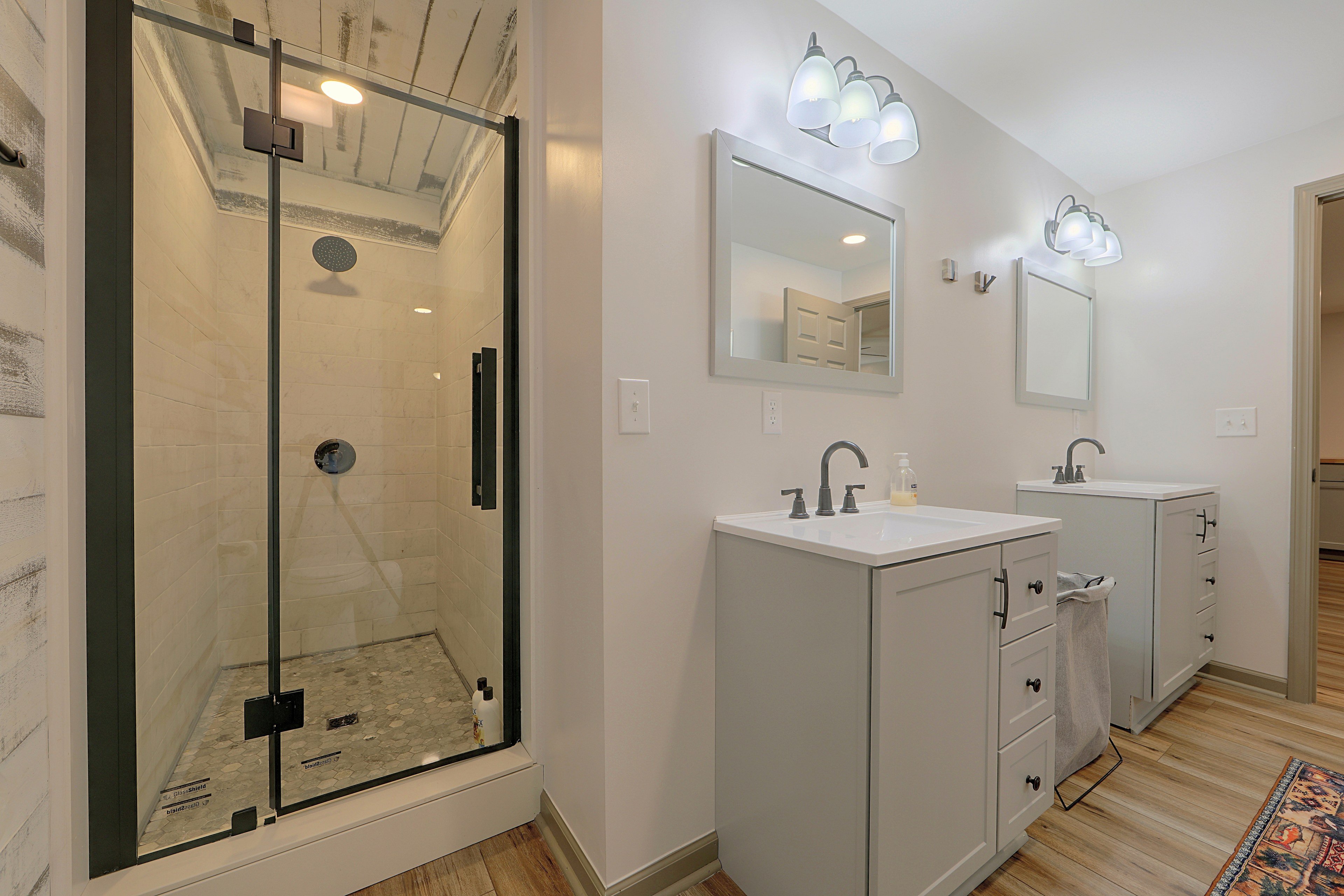 Full Bathroom | Lower Level